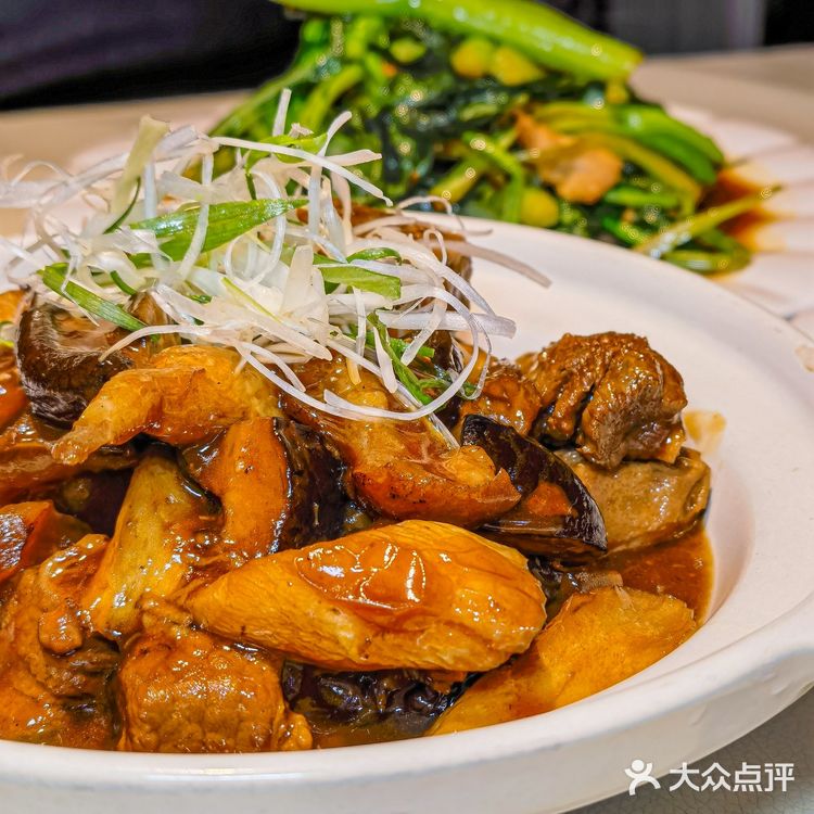 烟火气的瓦罐红烧肉！真没谁了！！