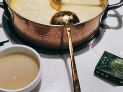 -六少·猪肚包鸡火锅(卓悦INTOWN店)