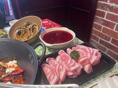 -鸿姐老火锅(静安店)