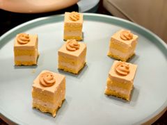 -上海西藏大厦万怡酒店Momo Cafe(徐汇店)