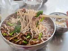 -正宗杨记普洱酸醋米线(总店)