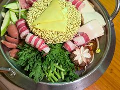 -恩你小木屋·韩式料理(假日广场店)