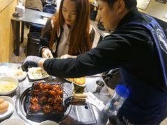 -喜儿家铁网烤章鱼(弘大店)