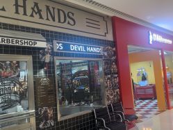 -Devilhands Barbershop男士理容店