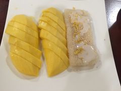 -Dang restaurant (patong phuket)