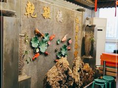 等位区-天津乾毓德饭庄·清真传统炒菜·海鲜烧烤(咸阳路店)