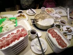 -蒙肥羊·酸汤潮牛·鲜牛肉火锅烤肉自助(岗顶店)