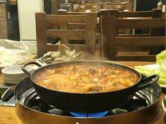 -喇喇排骨火锅·传统韩式脊骨汤(望京西园总店)