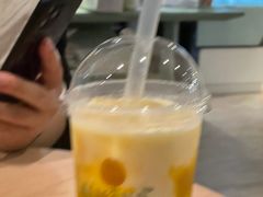 -杏甜品(尖沙咀加拿分道店)