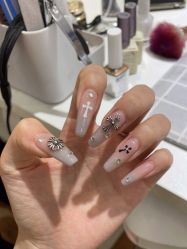 -晨·艺美甲美睫