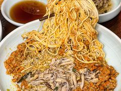 -裕兴记•蟹黄面馆(人民广场店)