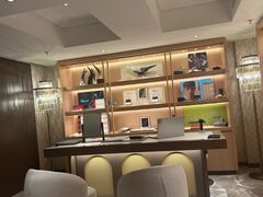-茂昌眼镜(南京东路店)