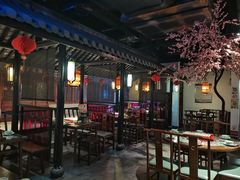 -卢大鲜鱼头捞饭(美利广场店)