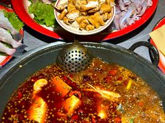 -吃城都·鱼蛙火锅(西玉龙街店)