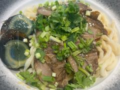 烧椒牛肉面-面乙新派手擀面(大悦城店)
