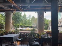 -Efes Turkish & Mediterranean Cuisine 艾菲斯餐厅(陆家嘴店)