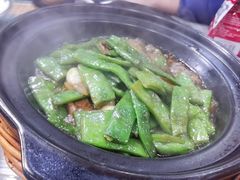 肉汁闷刀豆-八张桌子(老店)
