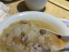 -铜锣湾·有麝自然香(重庆新天地店)