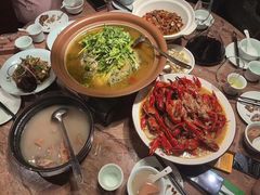 -唐伯虎新派湘菜馆(石夏时代广场店)