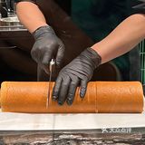 爱Ta带Ta来吃，白蘭草莓布蕾卷