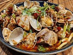 -蚝堡海鲜·威海菜·海肠捞饭·烧烤·亚洲吃蚝公司(幸福门店)