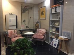 -威思丽高温瑜伽会馆