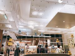 大堂-奈雪的茶(市百一店)