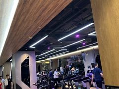 -威克健身游泳(万菱汇店)