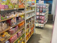 -名创优品(万达广场河东店)