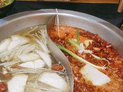 -沸炉重庆老火锅(军事博物馆店)