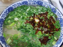 -陇上全荟兰州传统牛肉面(延吉路店)