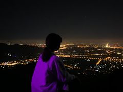 -鬼笑石后山停车场