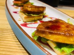-久居·炭火烤肉(景辰大厦店)