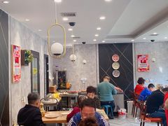 -歹歹的加个面过油肉拌面