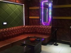 -巨麦量贩式KTV(新桥店)