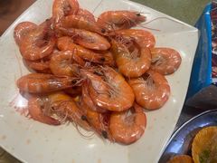 -三亚火车头万人海鲜广场