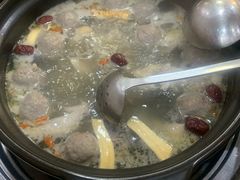 -濠轩阁特色生蚝火锅(水湾路店)