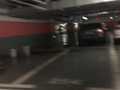 -光启城停车场