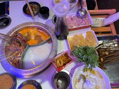 -钢管厂五区小郡肝串串香火锅(人民广场店)