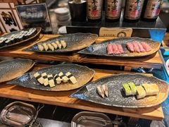 -广州万富希尔顿酒店·感趣自助餐厅·金秋蟹宴生蚝海鲜刺身