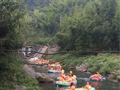 -藏龙百瀑风景区