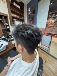 -CUTMAN男士理发