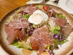 帕尔玛火腿配黎麦全谷物沙拉-沏点Trattoria意大利餐厅(新街口店)