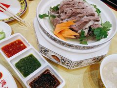 草原手把肉-德乐海蒙餐
