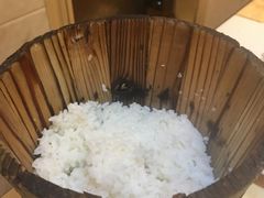 -重庆万州烤鱼(鼎好鱼餐饮临港宝龙店)