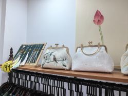 -陈大户旗袍(狮子林店)