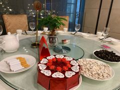 -锦龙国际酒店(天津奥体中心华苑地铁站店)