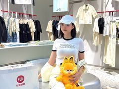 -枫叶小镇奥特莱斯