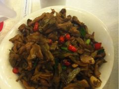 榨菜皮炒肉-九头鸟酒家(四道口店)