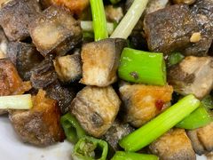 -芦茨金富饭庄·25年老字号·专做稻草鸡